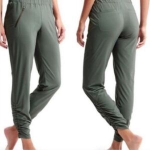 Athleta Aspire Ankle Pants Jasper Green Women’s Sz 12